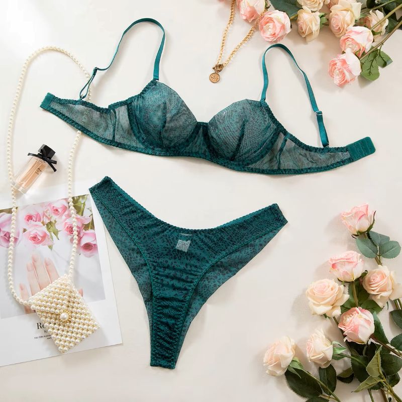 طقم ملابس داخلية نسائية من قطع - مراجعة Push Up Bra Padded وسعره