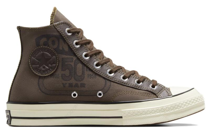 حذاء كونفرس تشاك 70 من القماش  - مراجعة Converse Shoes Chuck 70 وسعره